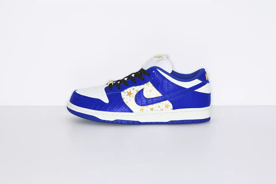 Supreme x Nike SB Dunk Low - toptrainers.net